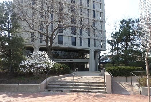 2nd image of 1960 N Lincoln Park W #U28