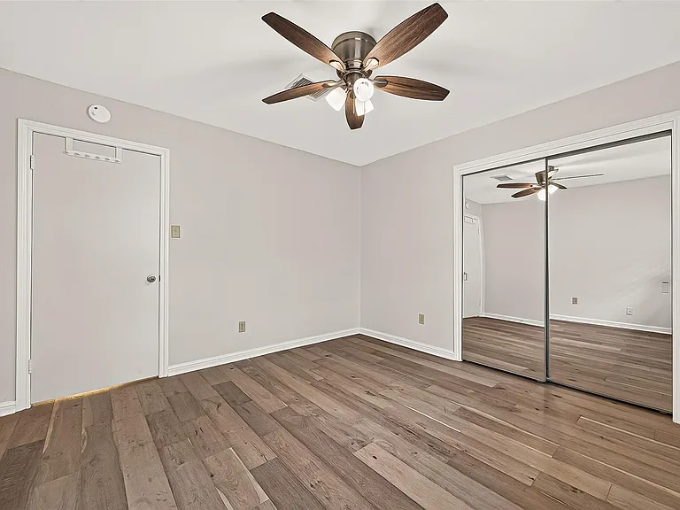 12411 Pinerock Ln — Photo 29