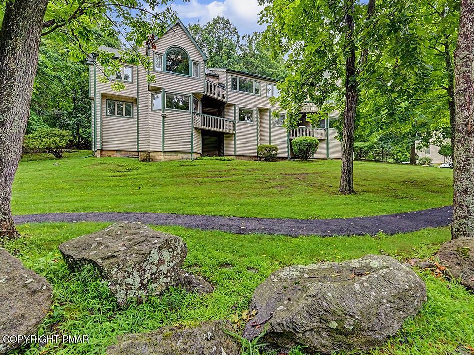 1st image of 324 Hollow Rd