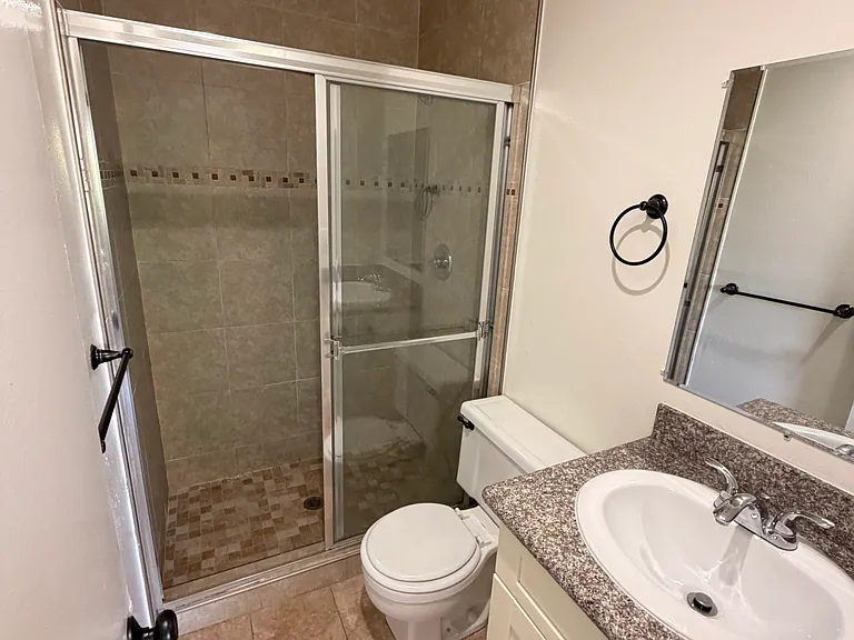 Claraday Apartments LLC — Photo 14