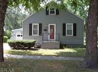 616 S Division St, Chenoa, IL 61726