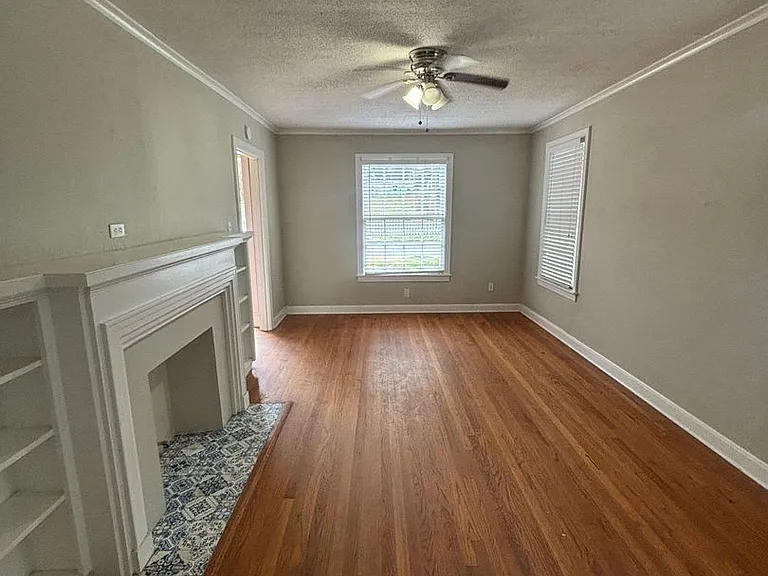 3827 Maryland Ave — Photo 6