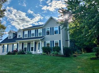 2868 Aaron Dr, Medina, OH 44256