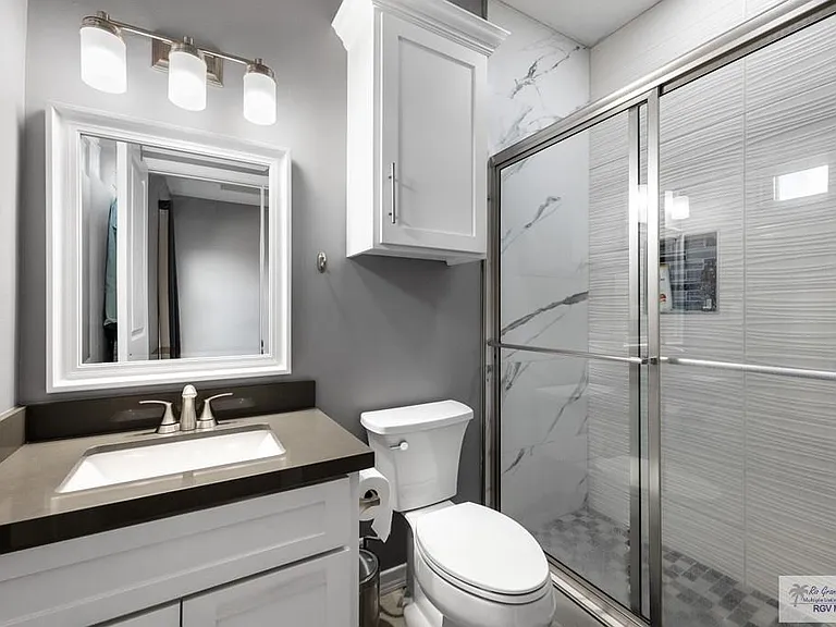 7180 Dominica Dr — Photo 20