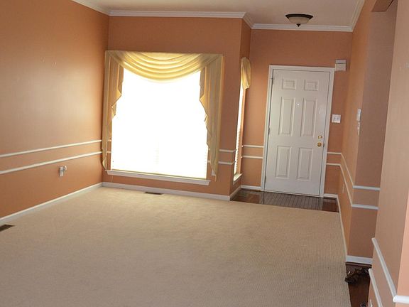 2nd image of 4112 Hermitage Dr