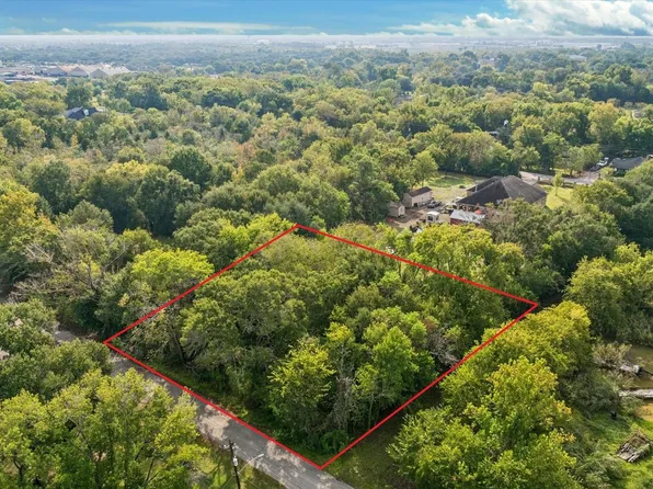 12 Cleo St Lot 11 & 12, Pearland, TX 77581