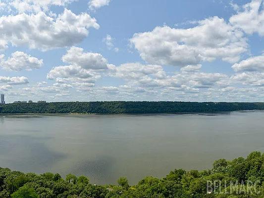 Rented by Bellmarc Realty | media 28