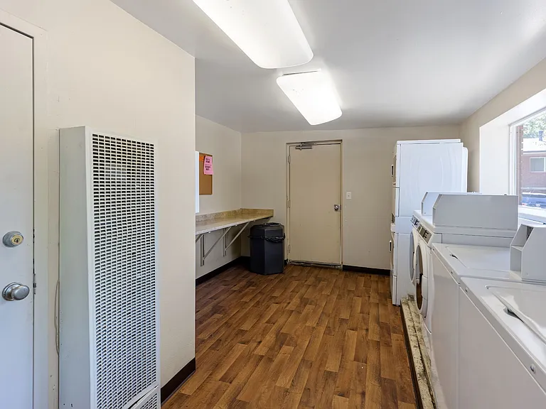 Marmalade Apartments — Photo 20