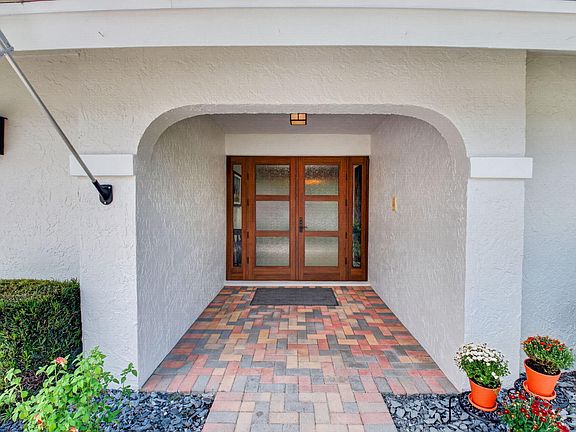 3rd image of 2750 NW 26TH Court