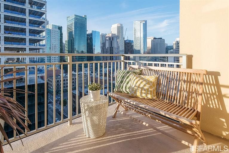 1st image of 246 2nd St APT 1302