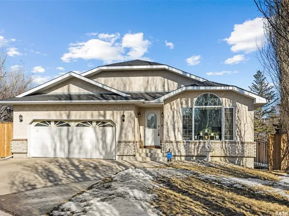 15 Thistle BAY, Regina, SK S4N 6R6