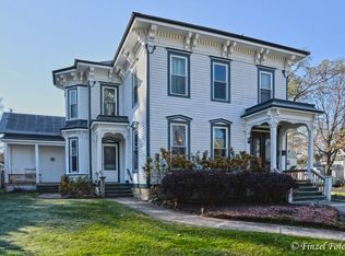 225 W Prairie St, Marengo, IL 60152