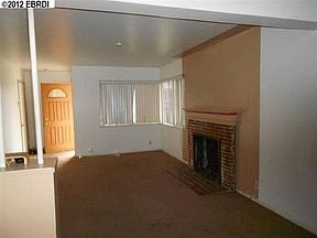 2nd image of 711 Elm Ave