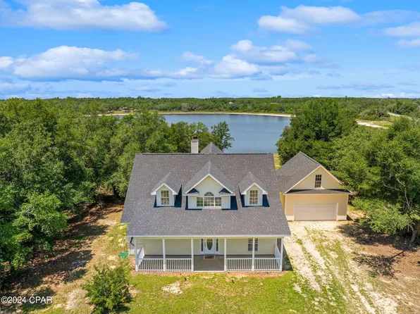 15335 Banks Dr, Southport, FL 32409
