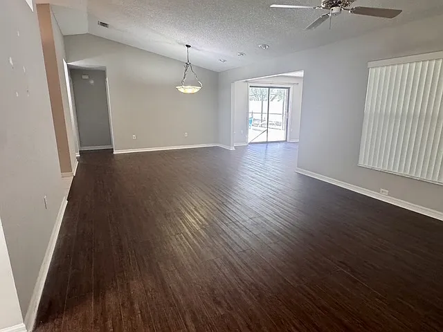 36817 Sandy Ln — Photo 8