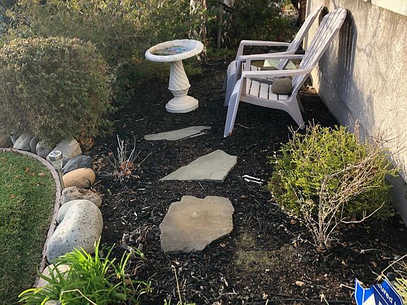 2nd image of 1138 Santa Lucia Dr