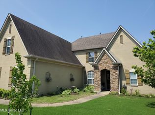 8105 Heatherstone Dr, Olive Branch, MS 38654