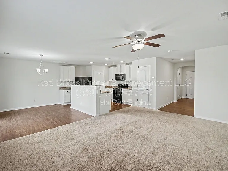 3306 Ellingford Rd — Photo 7
