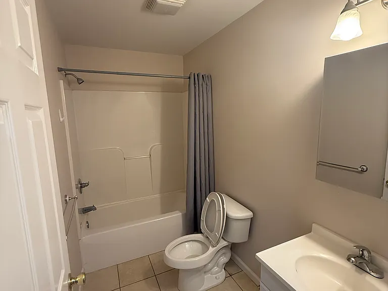 314-316 Adams Ave #7 — Photo 6