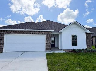 1828 Bowen Rd, Lake Charles, LA 70611