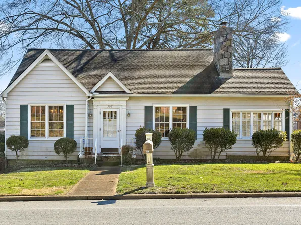 302 Belvoir Ave, Chattanooga, TN 37411