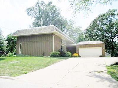 515 N 12th St, Adel, IA, 50003
