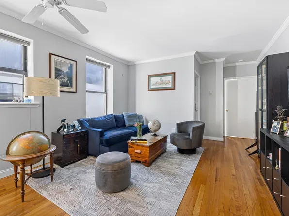 4 West 109th Street 6A image 2 of 9