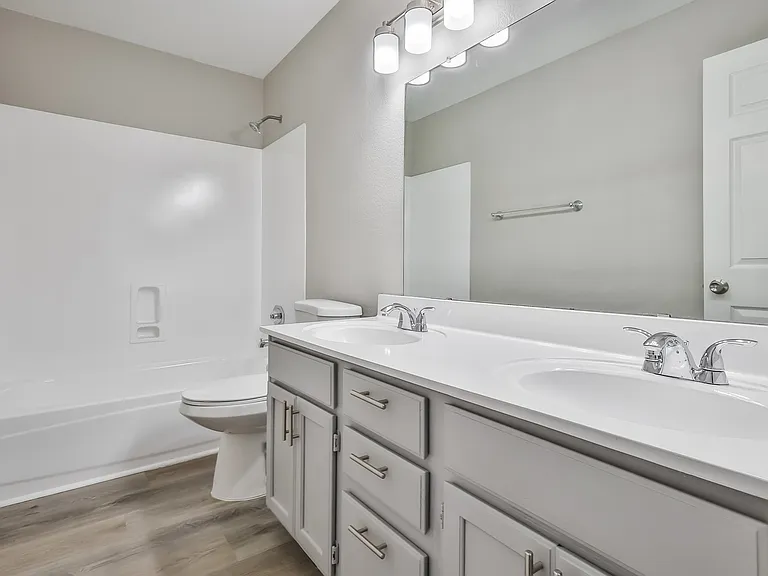 1442 W Orchid Ln — Photo 8