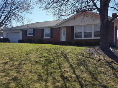6 Cedar Ln, Glen Carbon, IL, 62034