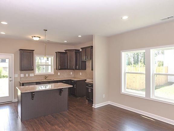 006 KitchenDining Compressed