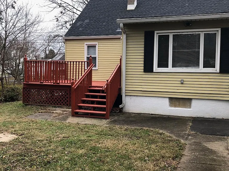 32 Keswick Ave — Photo 15