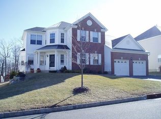 659 Syline Dr, Lake Hopatcong, NJ 07849