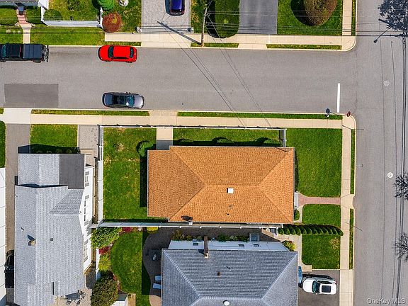 5th image of 12 Grant Avenue