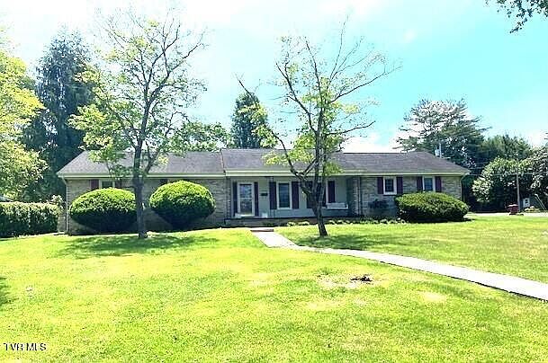1st image of 1700 Tee Ct