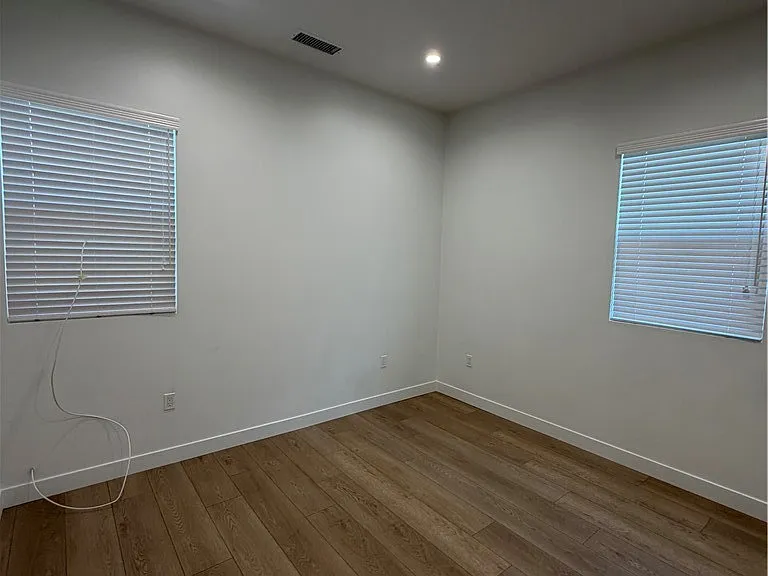 8441 Calvin Ave — Photo 10