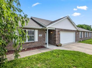 1858 Oak St, Jackson, MO 63755