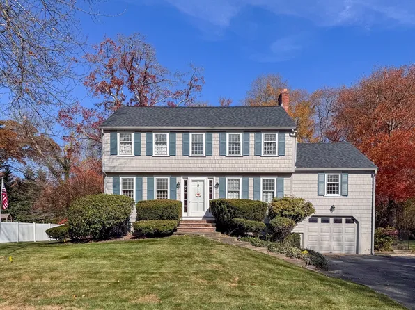 32 Delta Ln, Scituate, MA 02066