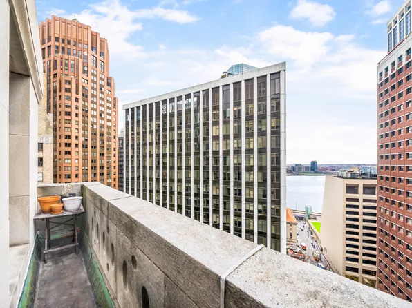 3 Hanover Square image 7 of 19