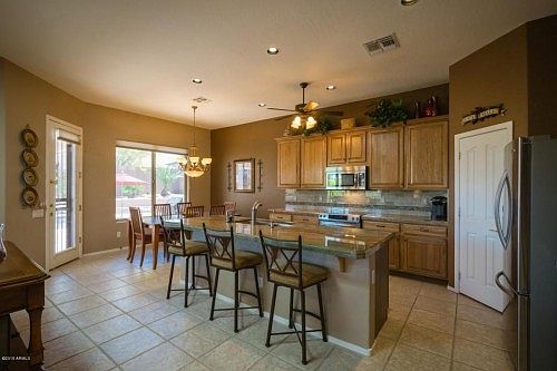 3rd image of 8217 S Rocky Peak Ct