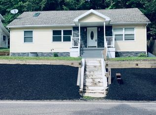 1081 Main Rd, Hunlock Creek, PA 18621