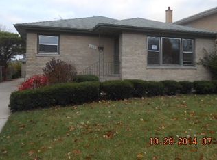 10617 Windsor Dr, Westchester, IL