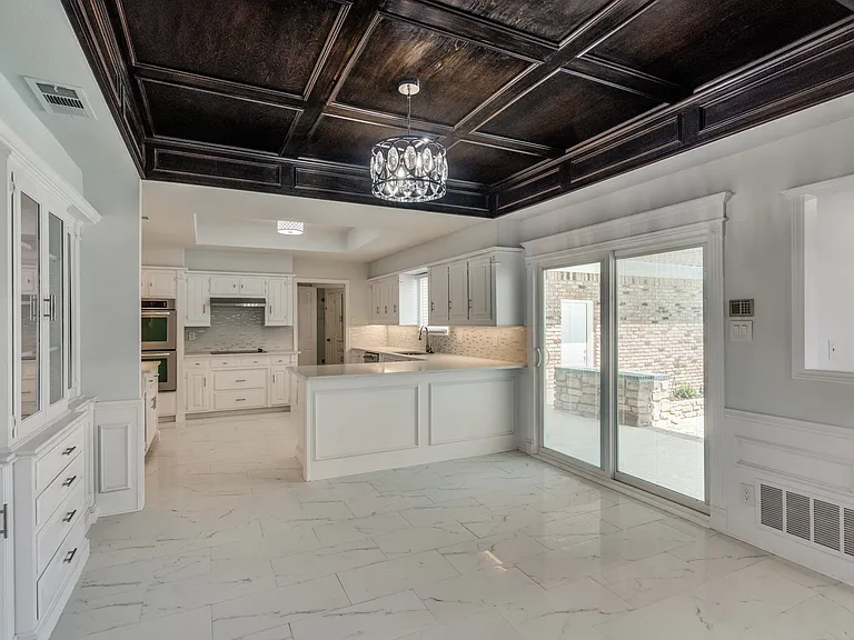 5308 Brougham Ln — Photo 27