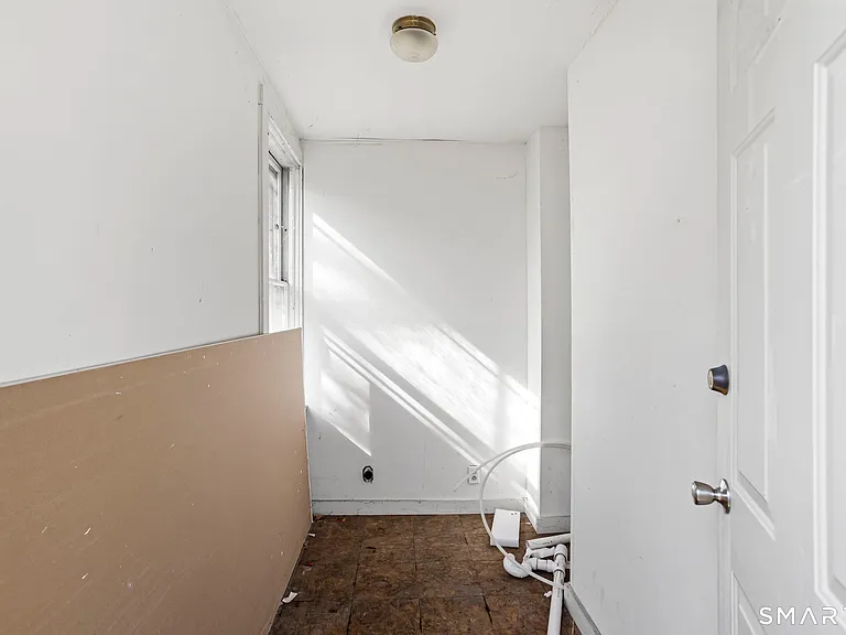 63 Reynolds St #C — Photo 25
