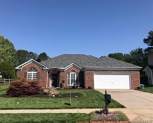 1st image of 7877 Sedgebrook Dr E