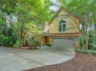 824 Deep Lake Dr NW, Kennesaw, GA 30144