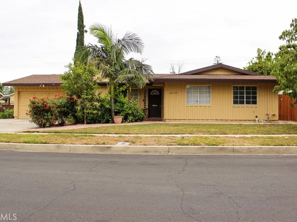 20124 Citronia St, Chatsworth, CA 91311