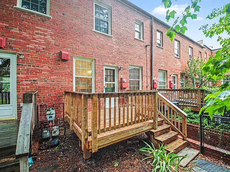 1510 S Edgewood St #550 — Photo 23