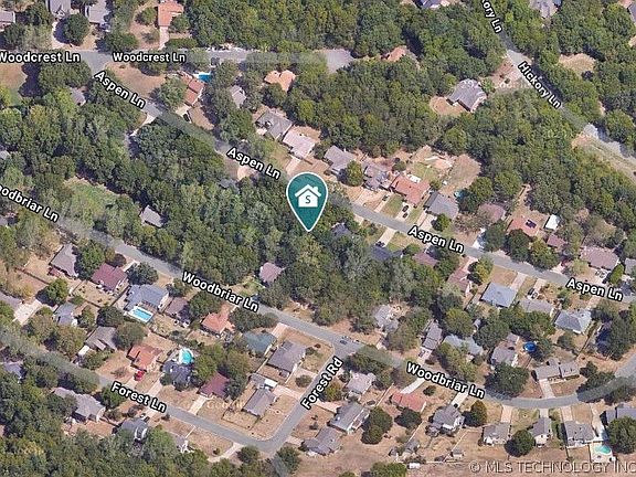 2nd image of 1350 Aspen Ln