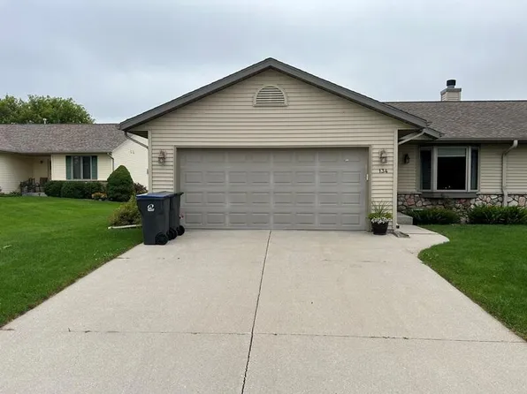 134 Lexington COURT, Sheboygan Falls, WI 53085