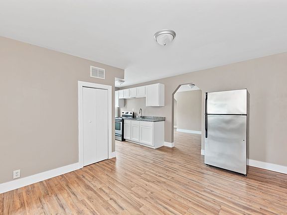 4th image of 416 Greenwell Ave APT 4